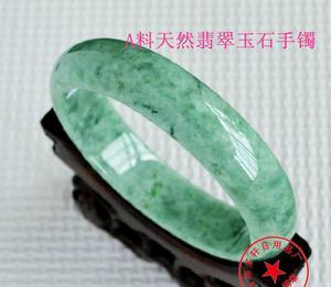 玉器江湖 抵債貨與地攤經濟的底層法則